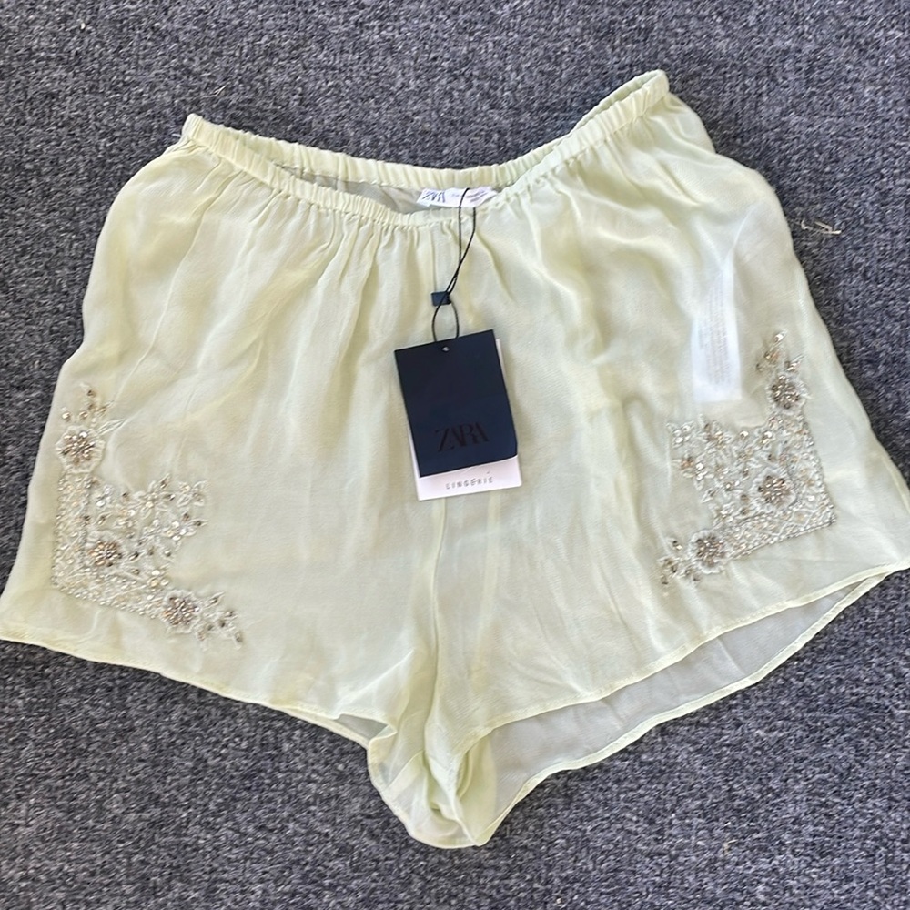 NWT Embroidered and Beaded Lounge Shorts, Sz S